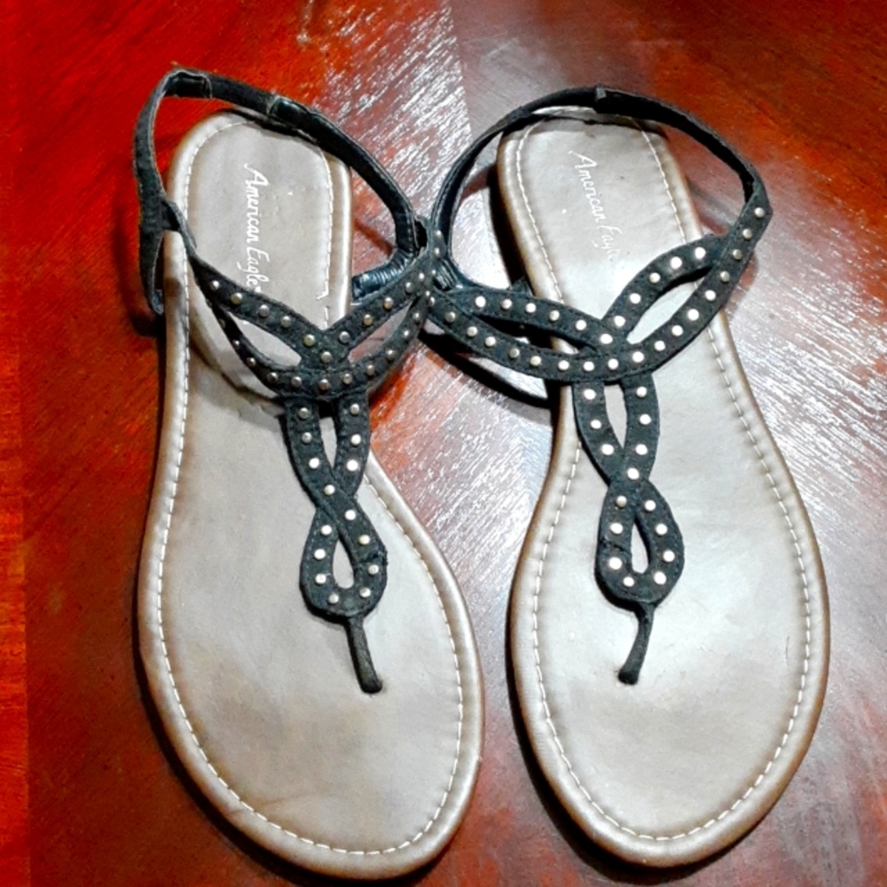 American Eagle flats